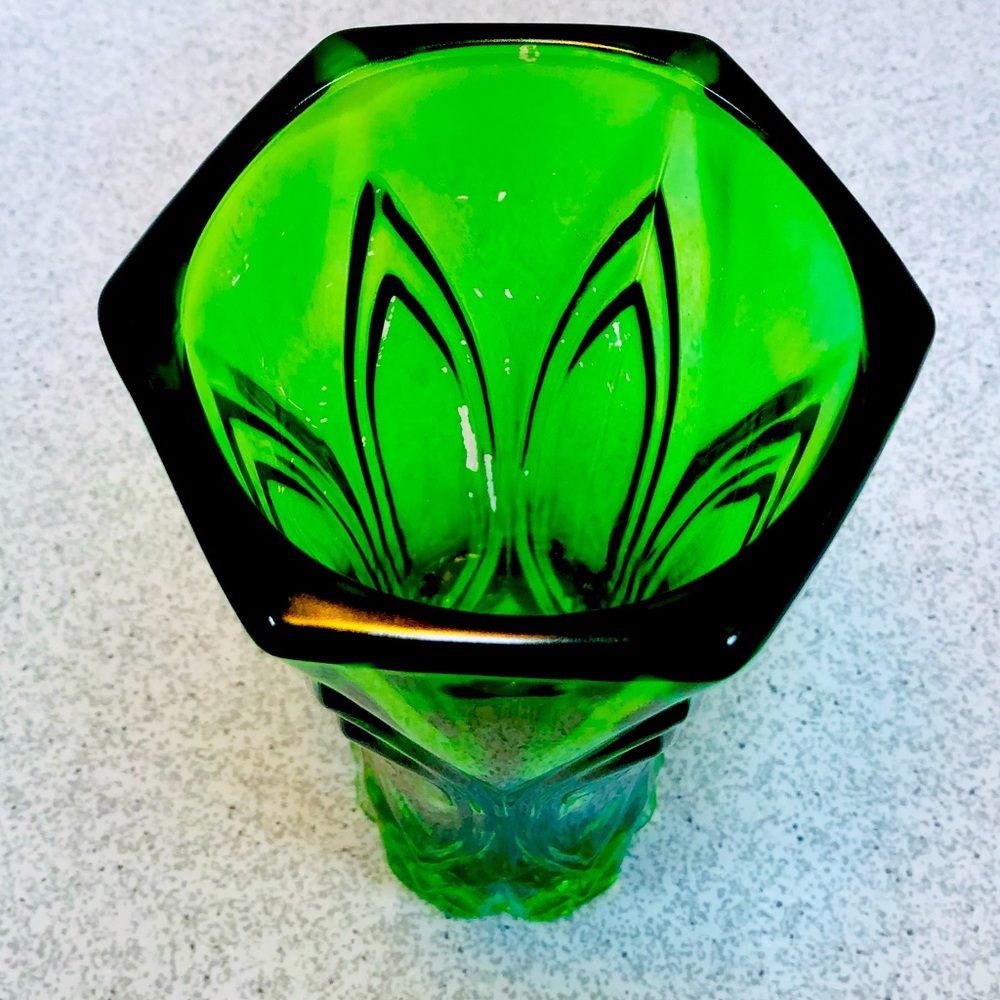 Large Unique vintage green vase with awesome imprint pattern and design
